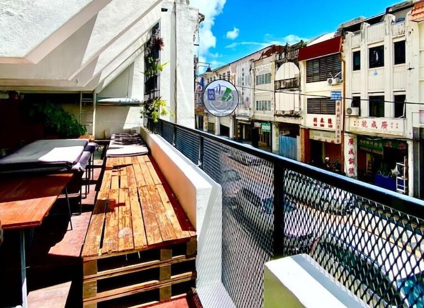 Balcony Photo