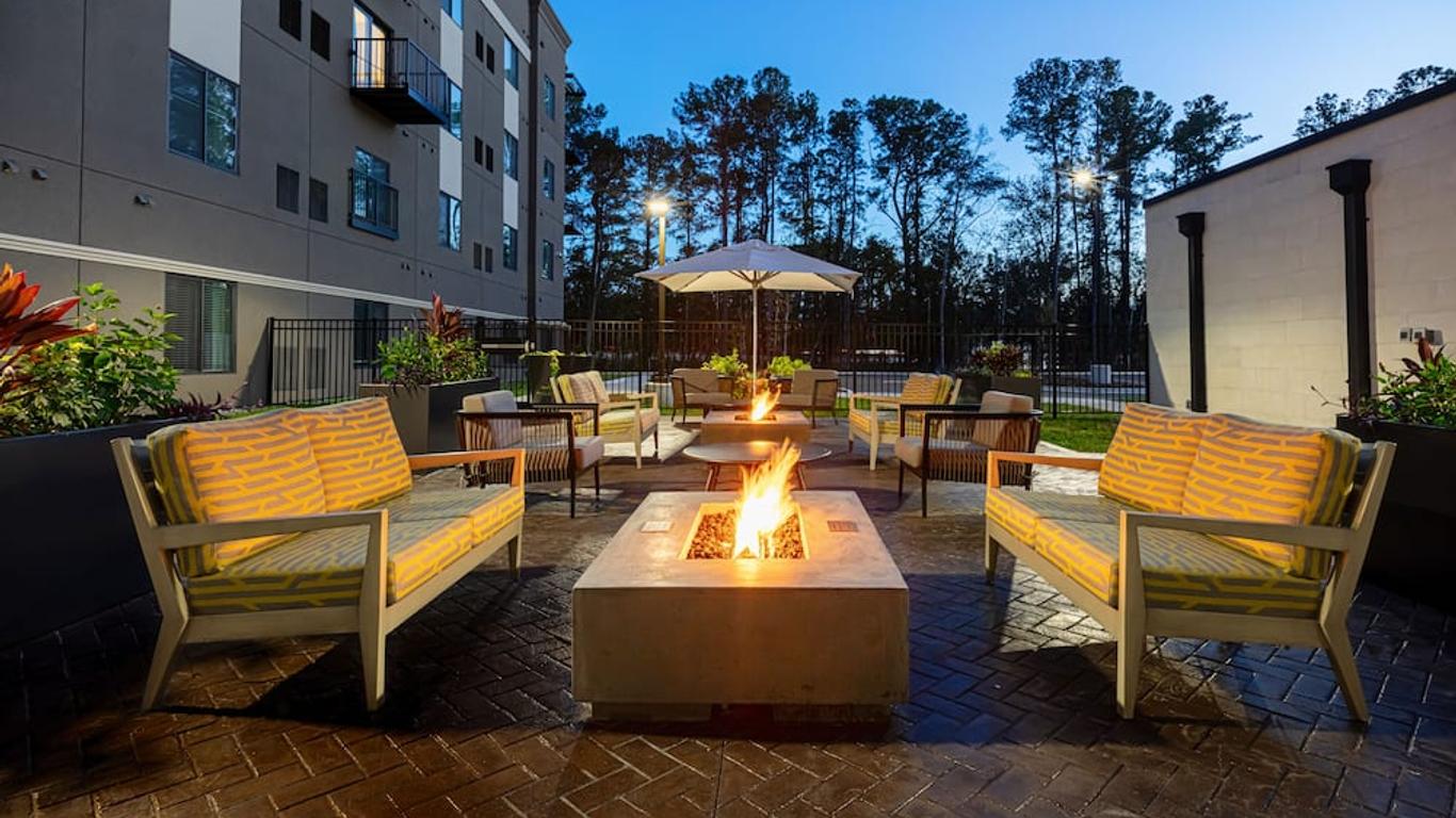 WaterWalk Extended Stay by Wyndham Huntsville