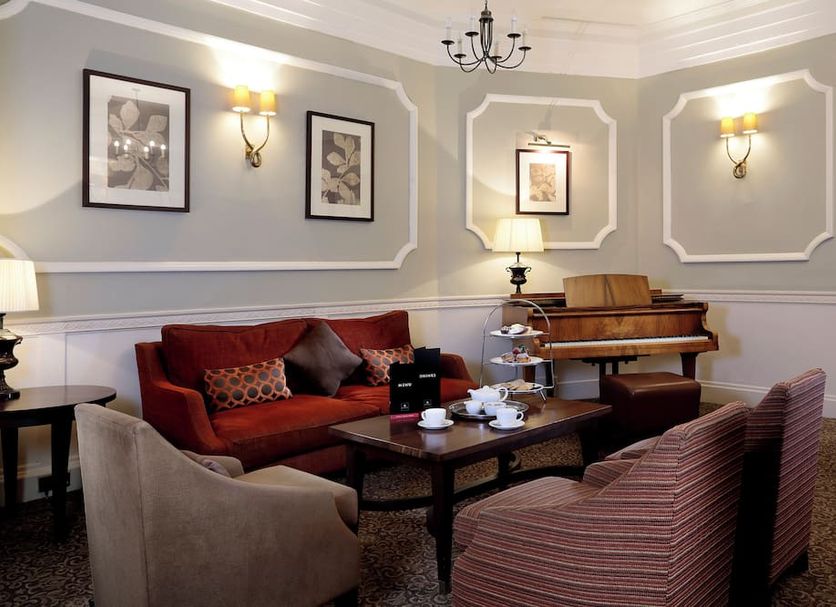 Lounge Photo