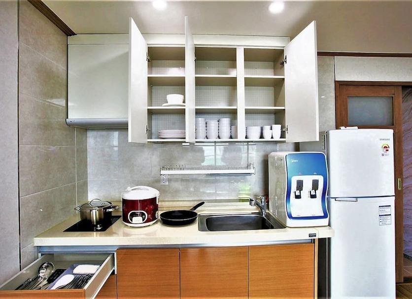 Kitchen Photo