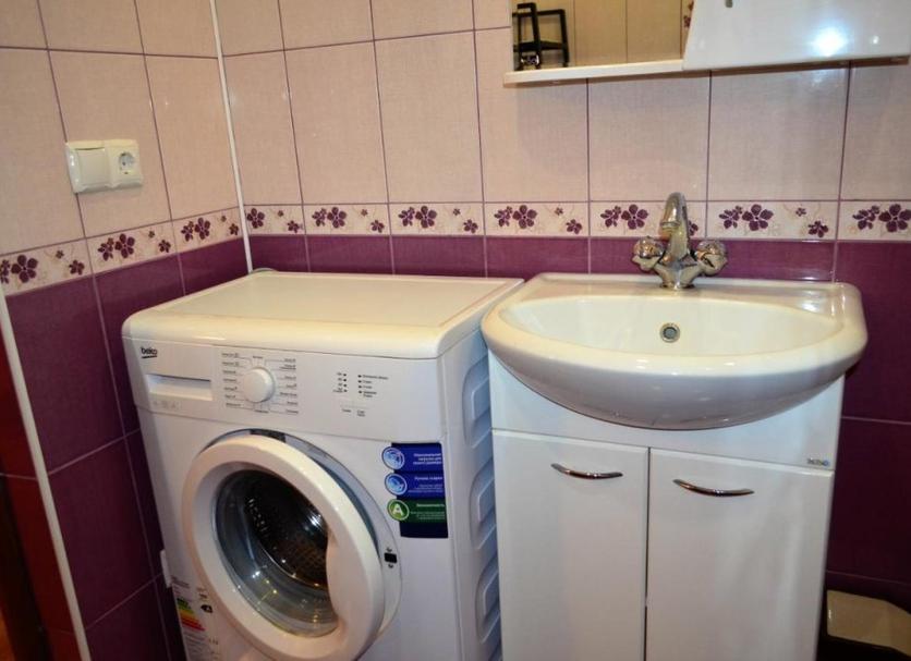 Laundry facility Photo