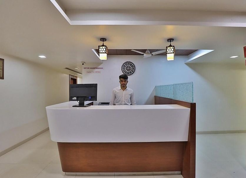 Front desk Photo