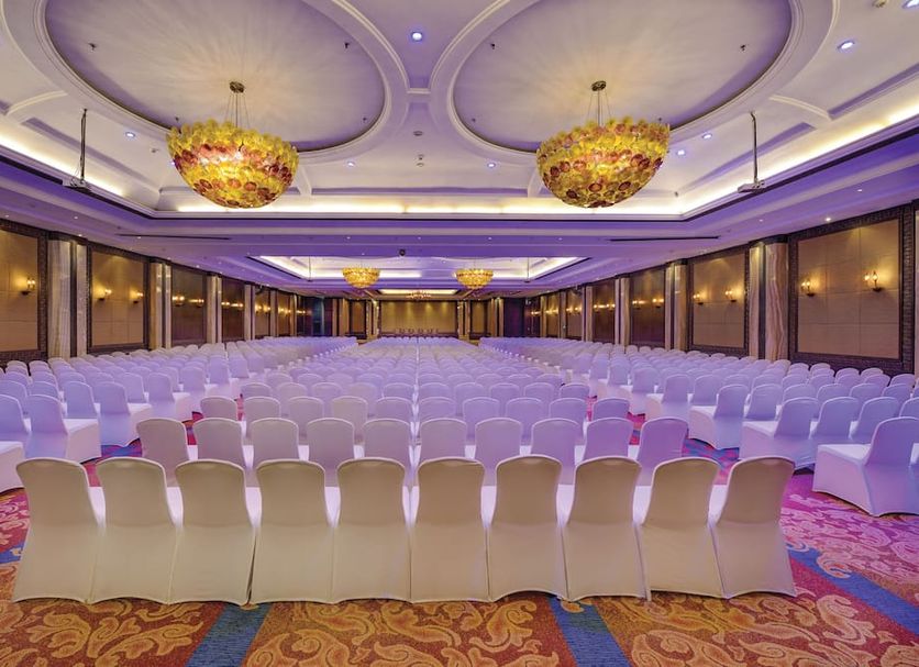 Banquet hall Photo