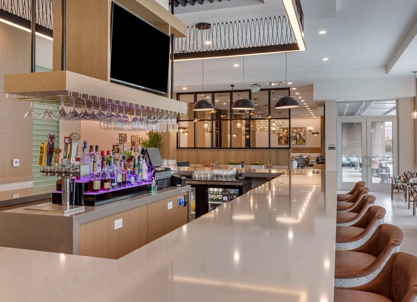 Bar Photo