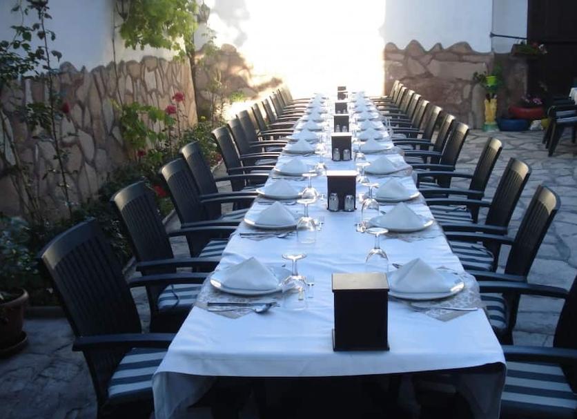 Restaurant Photo