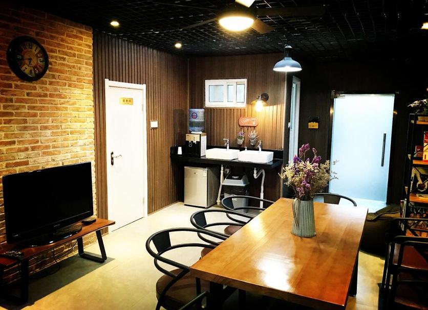 Dining room Photo