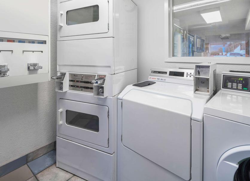 Laundry facility Photo