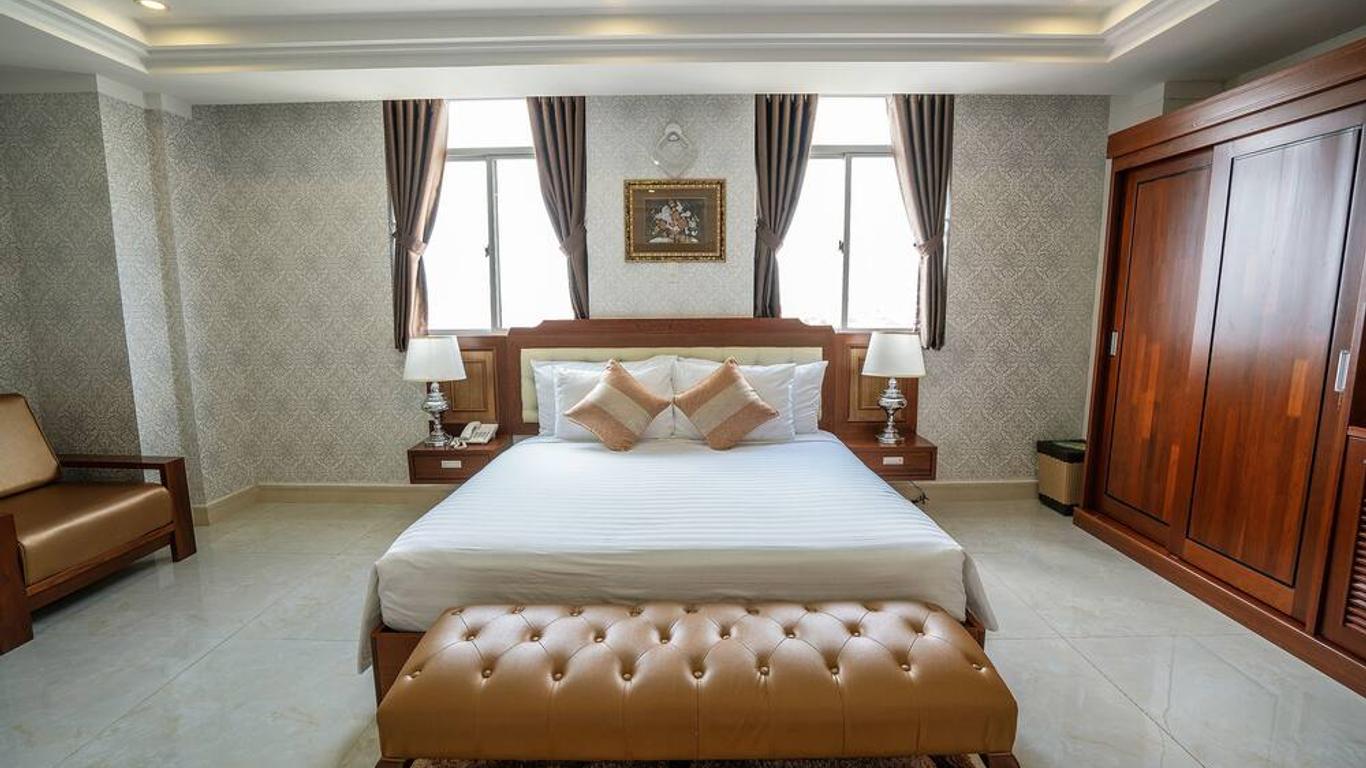 Duc Long Gia Lai Hotels & Apartment