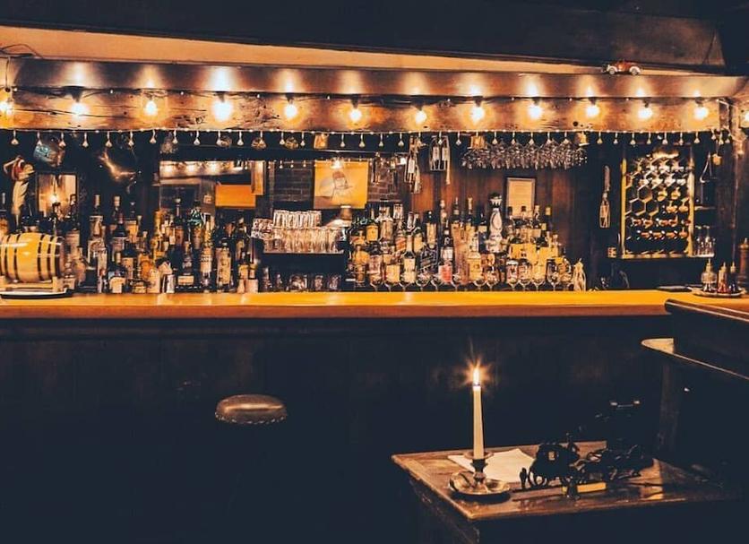Bar Photo