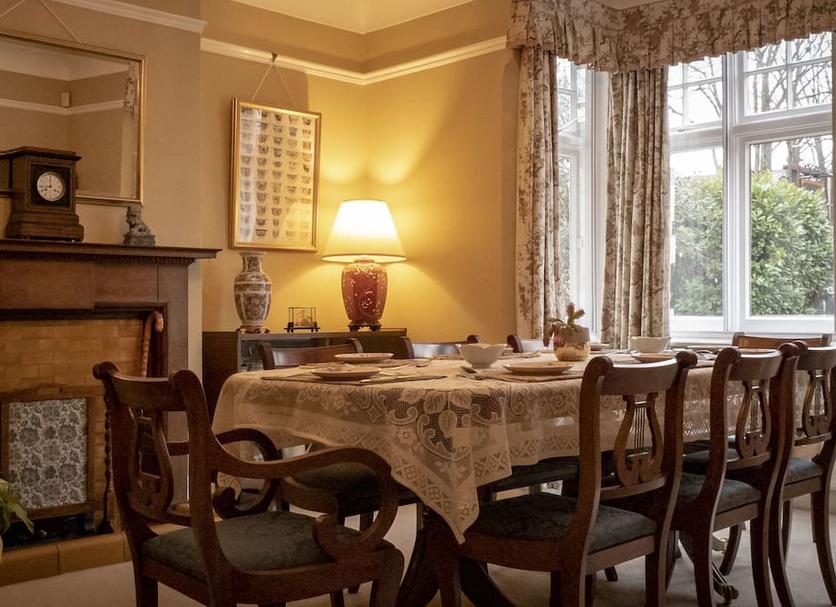 Dining room Photo