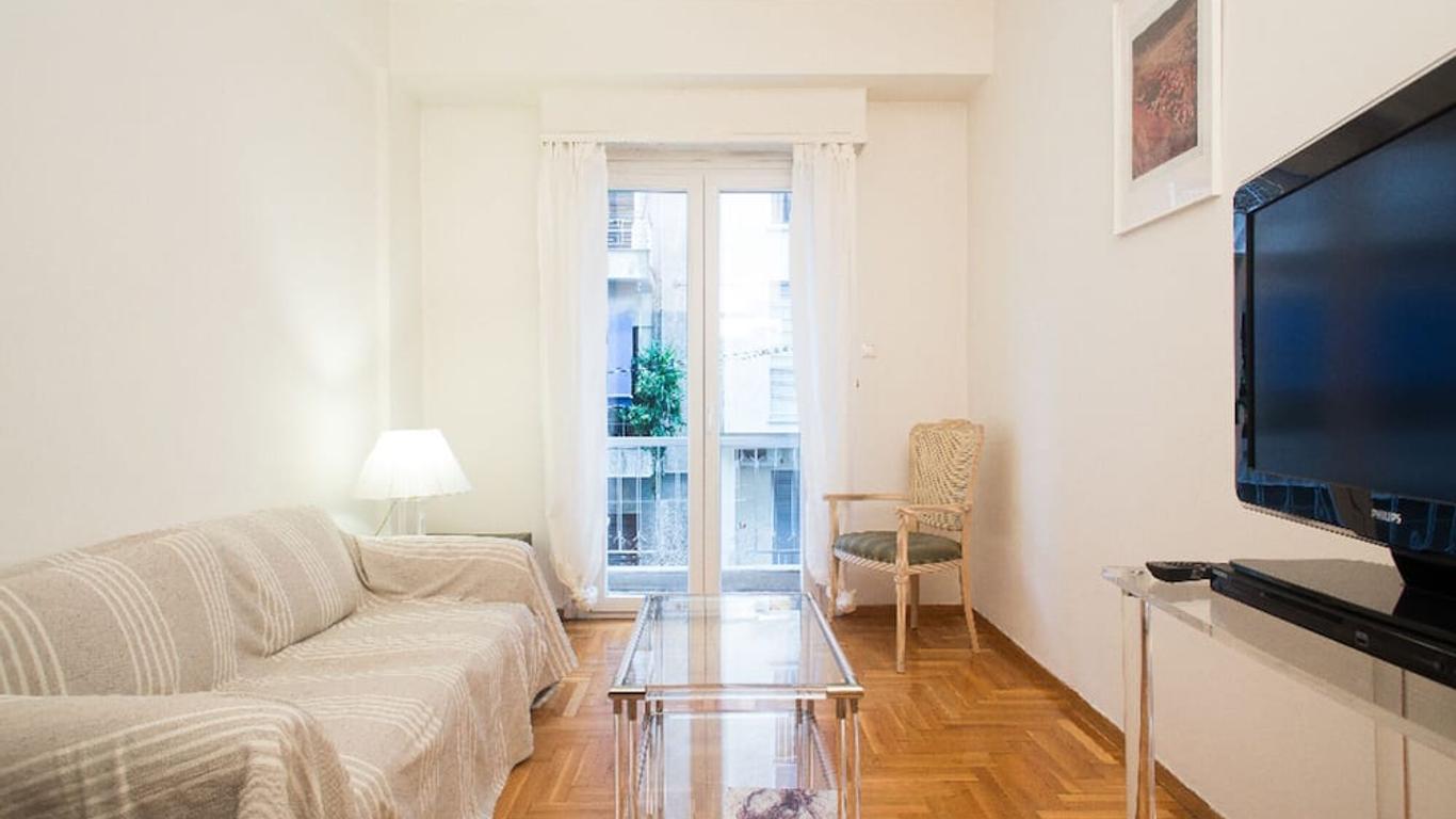 Flat in central Athens - Pangrati