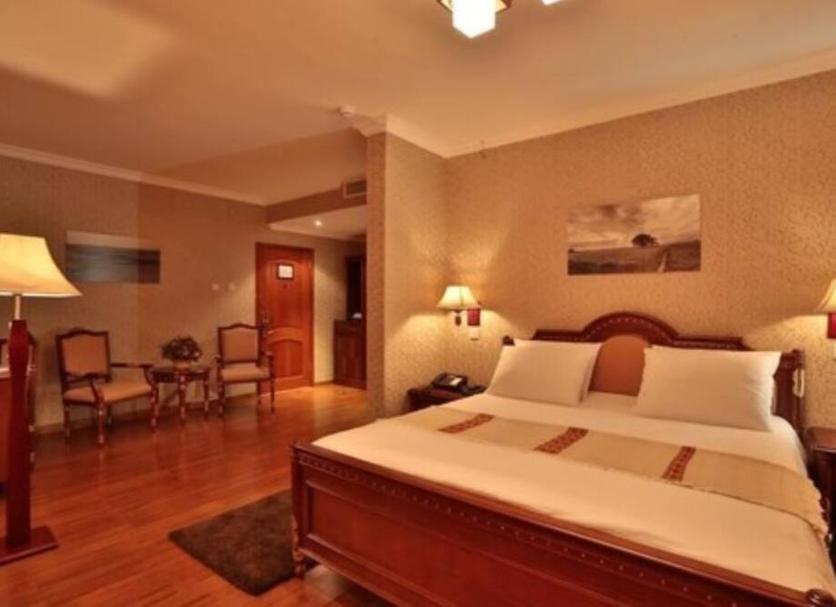 Bedroom Photo