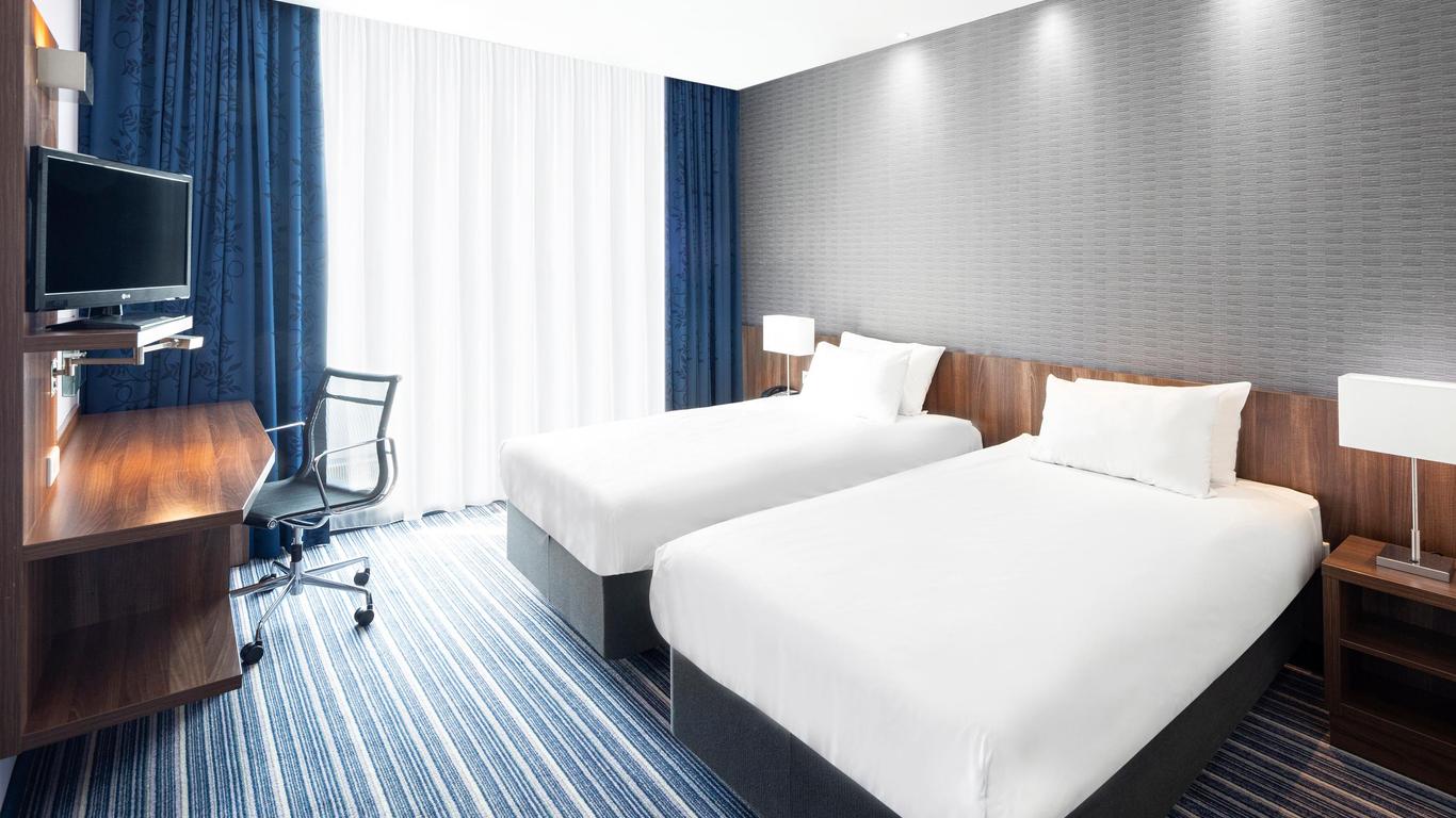 Holiday Inn Express Amsterdam - Schiphol