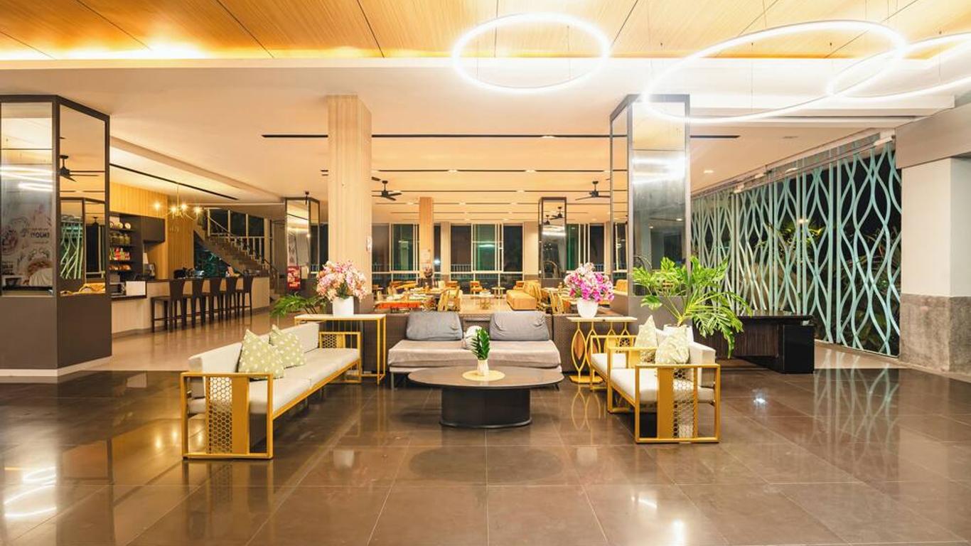 Casa Del M Phuket - Newly Renovated