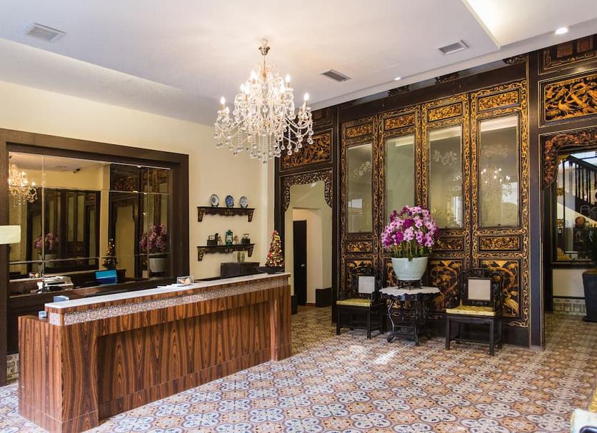Front desk Photo