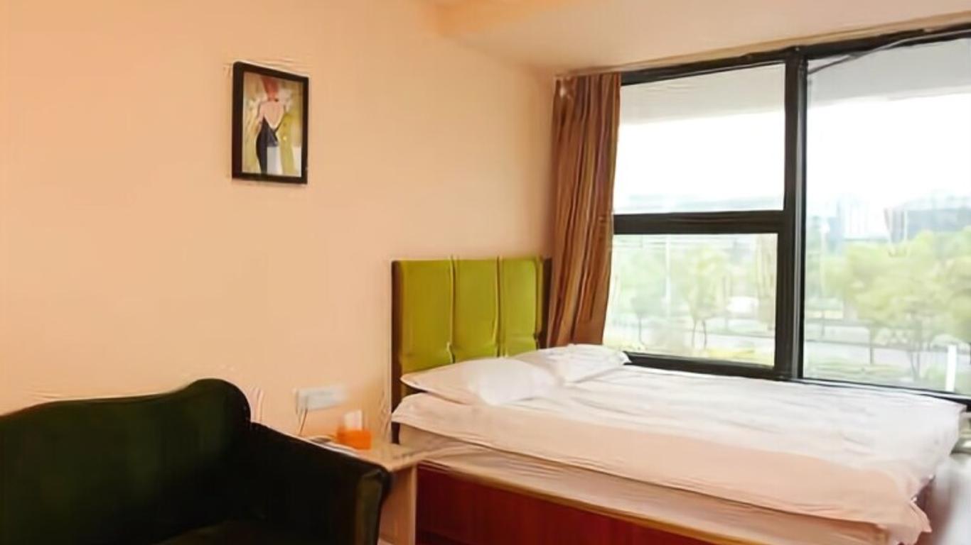 Lanqin Hotel