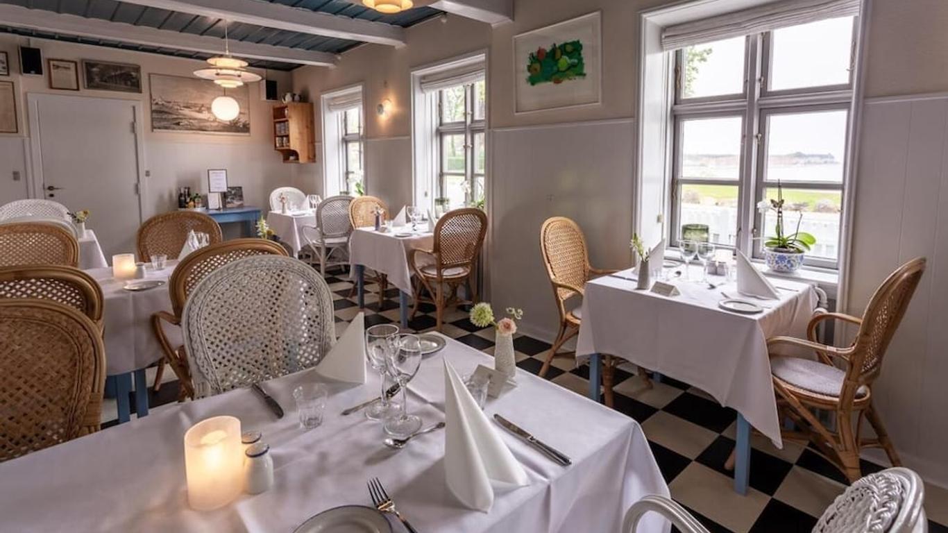 Rødvig Kro og Badehotel