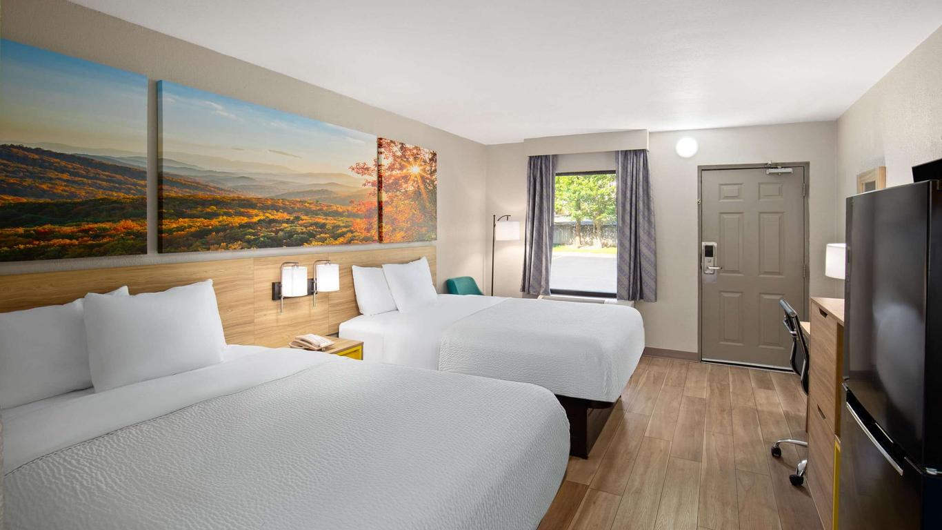 Days Inn by Wyndham Helen