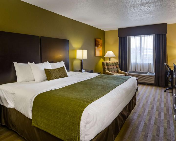 hotel rooms in norwalk ohio