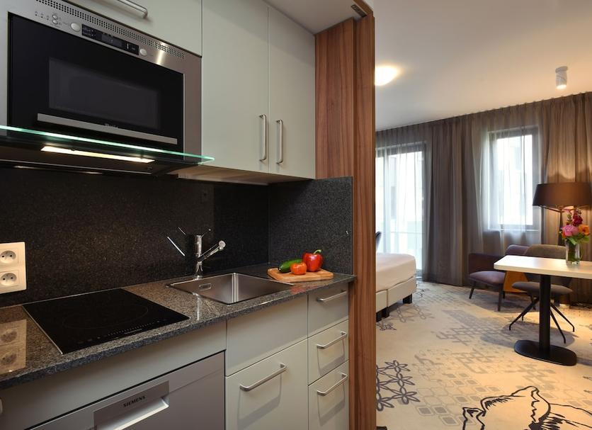 Kitchen Photo