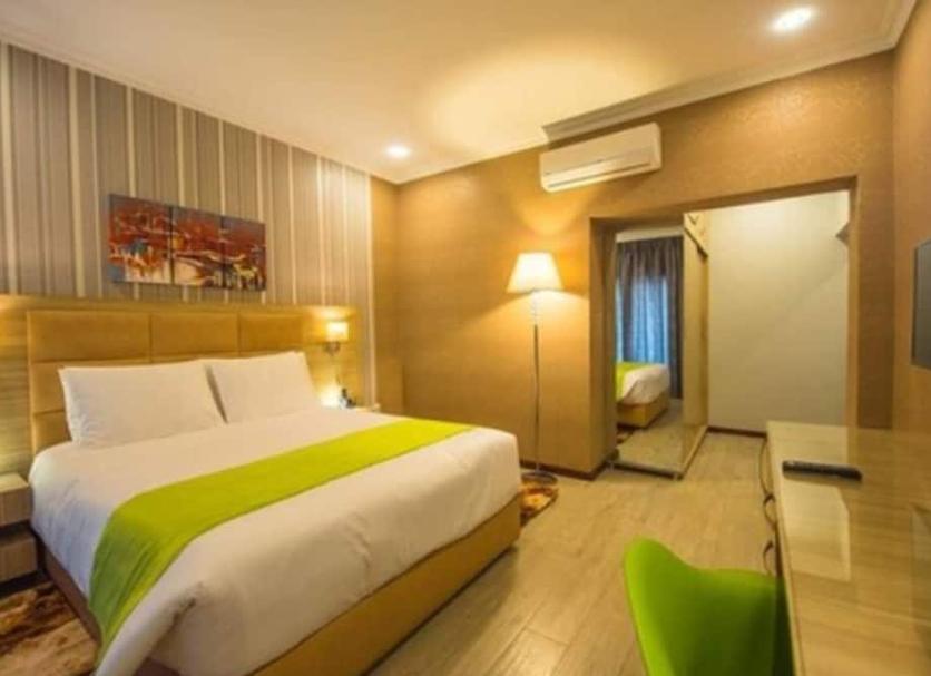 Bedroom Photo