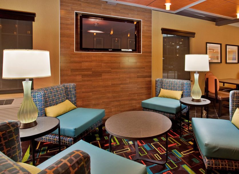 Lounge Photo