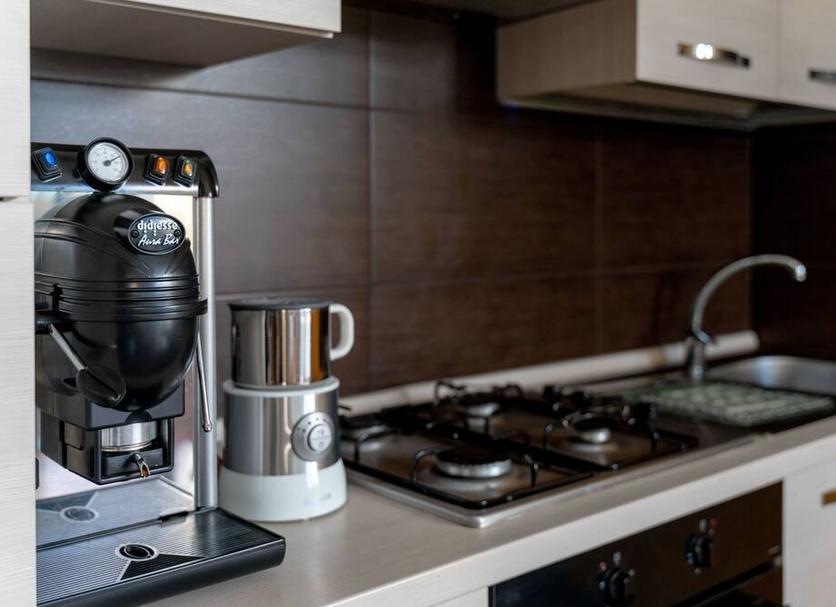 Kitchen Photo