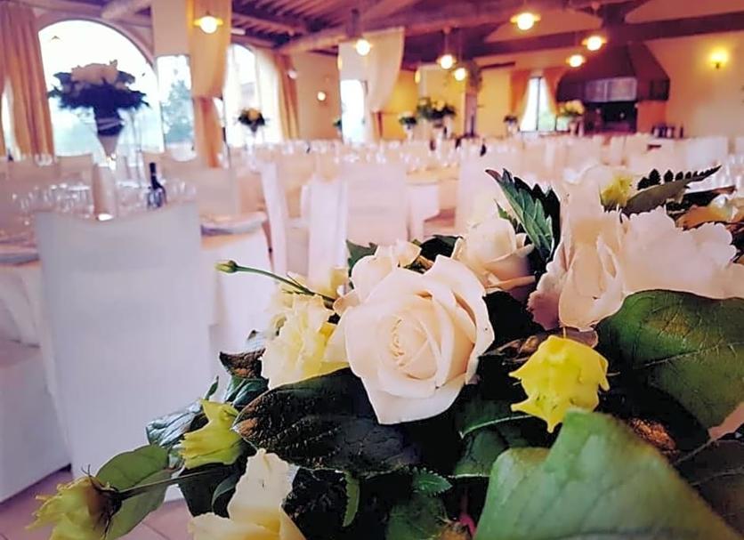 Banquet hall Photo