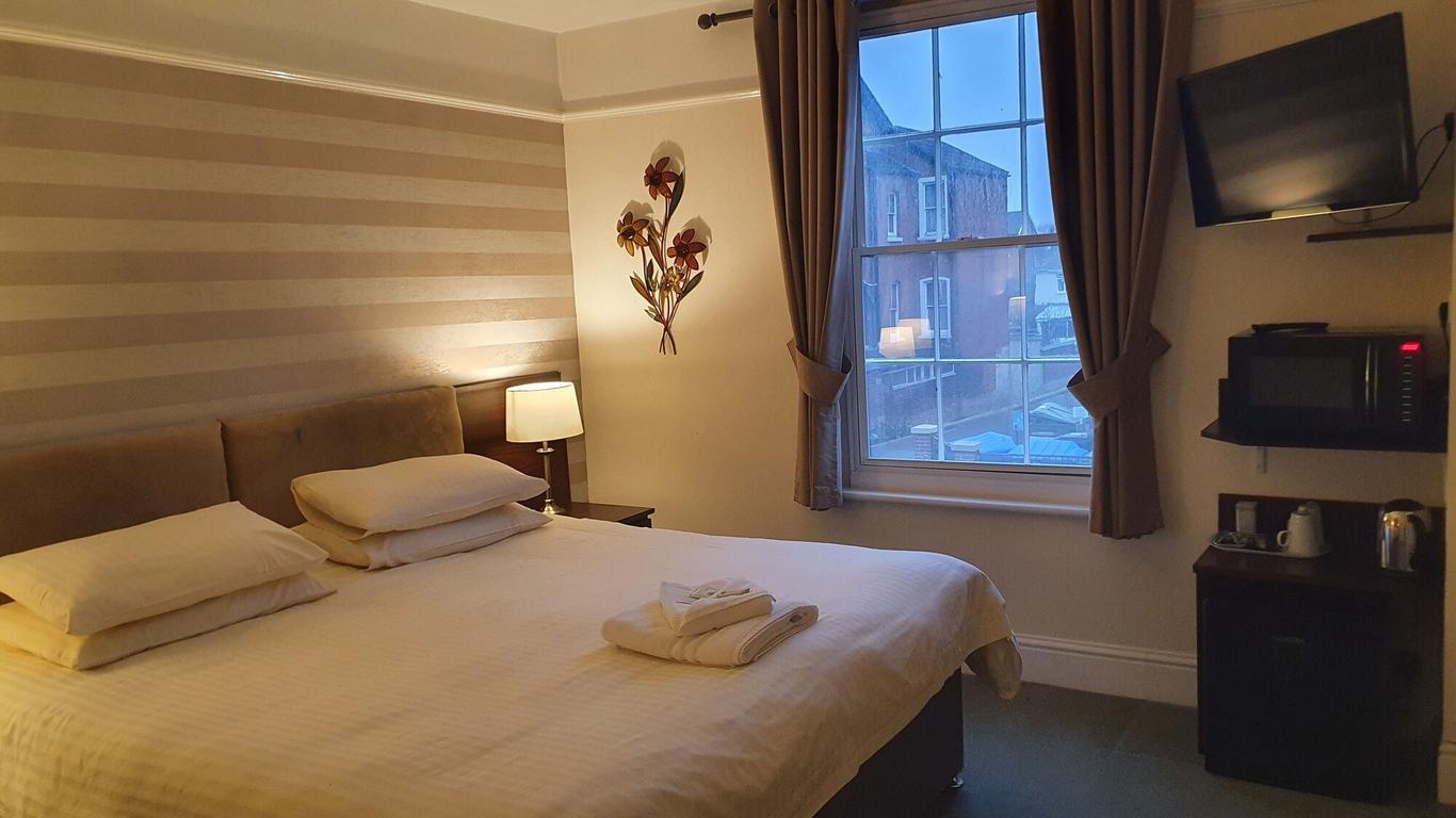 The Edward Hotel