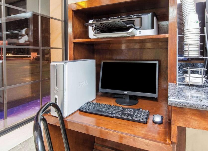 Business center Photo