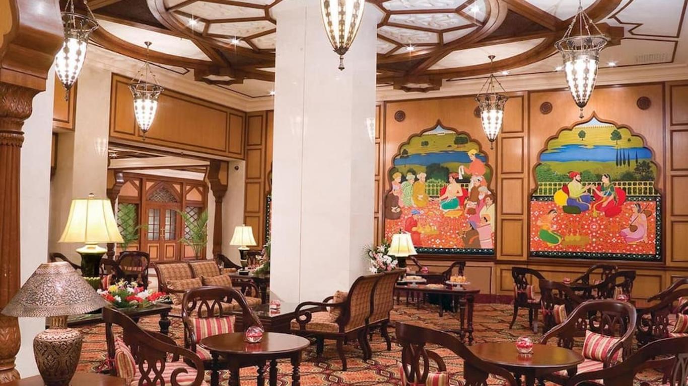 Avari Lahore