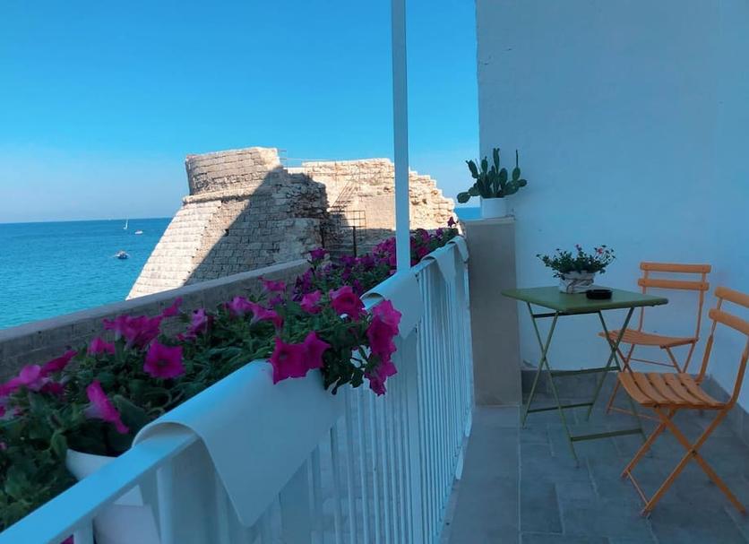 Balcony Photo