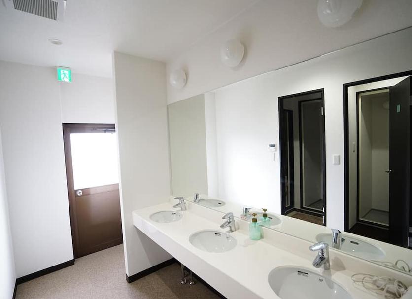 Bathroom Photo