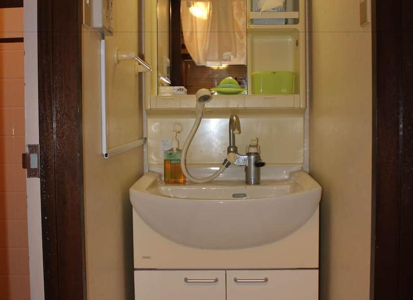 Bathroom Photo