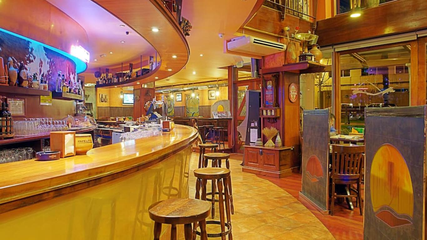 Hotel Bríos