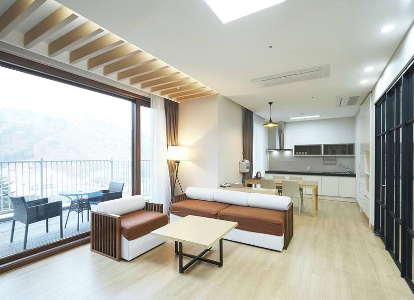 Living room Photo