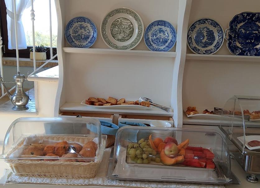 Buffet Photo