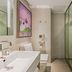 Lavande Hotels Nanjing Confucius Temple Daguang Road bathroom with double sink, toilet and glass shower