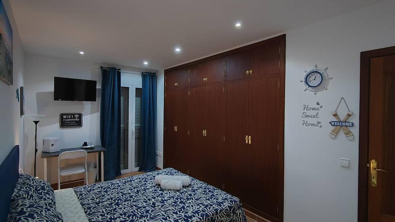 Es Trenc Family House Private Rooms