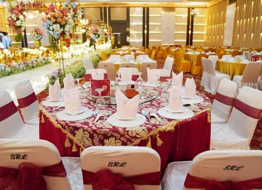 Banquet hall Photo