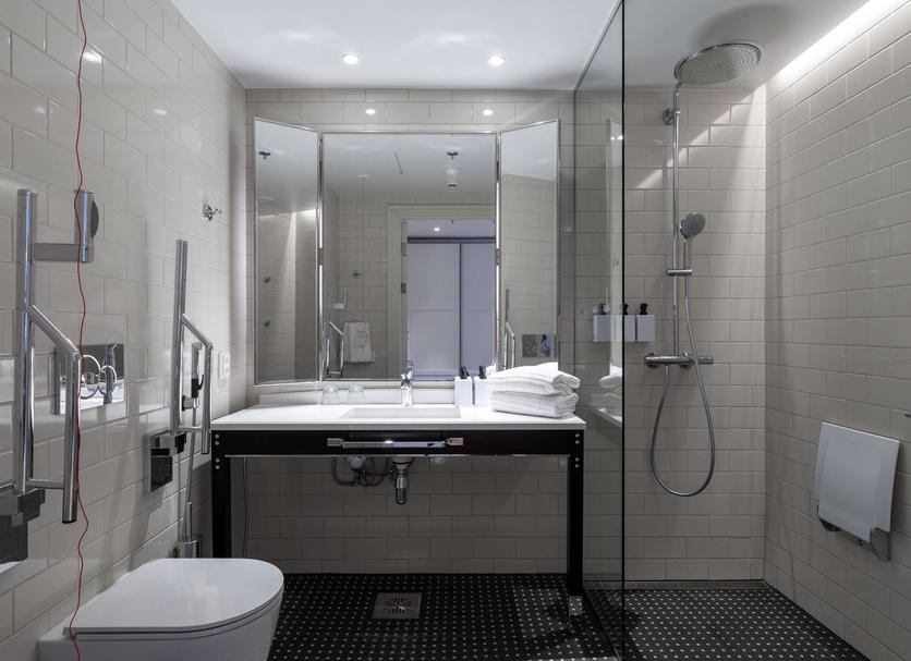 Bathroom Photo