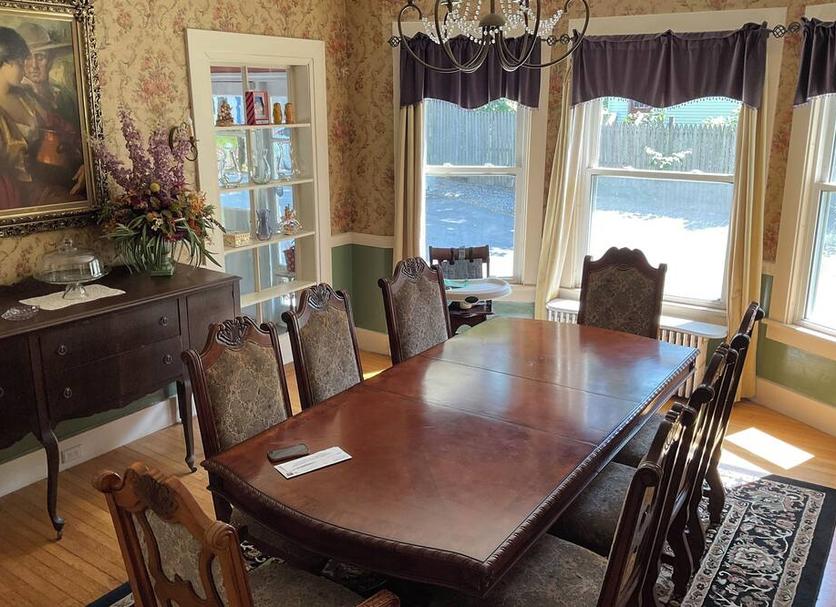 Dining room Photo