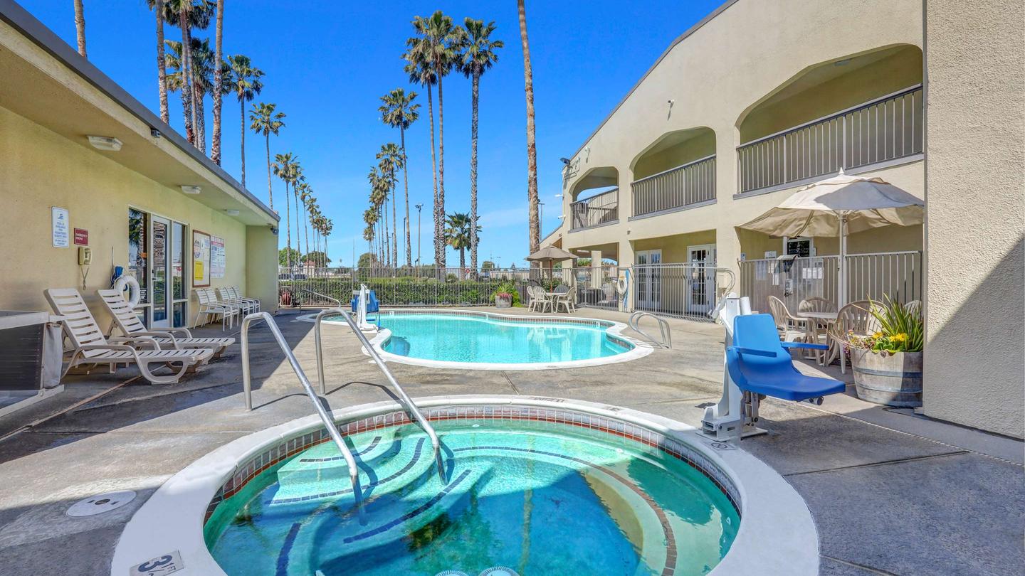 Motel 6 Lodi Ca from $80. Lodi Hotel Deals & Reviews - KAYAK