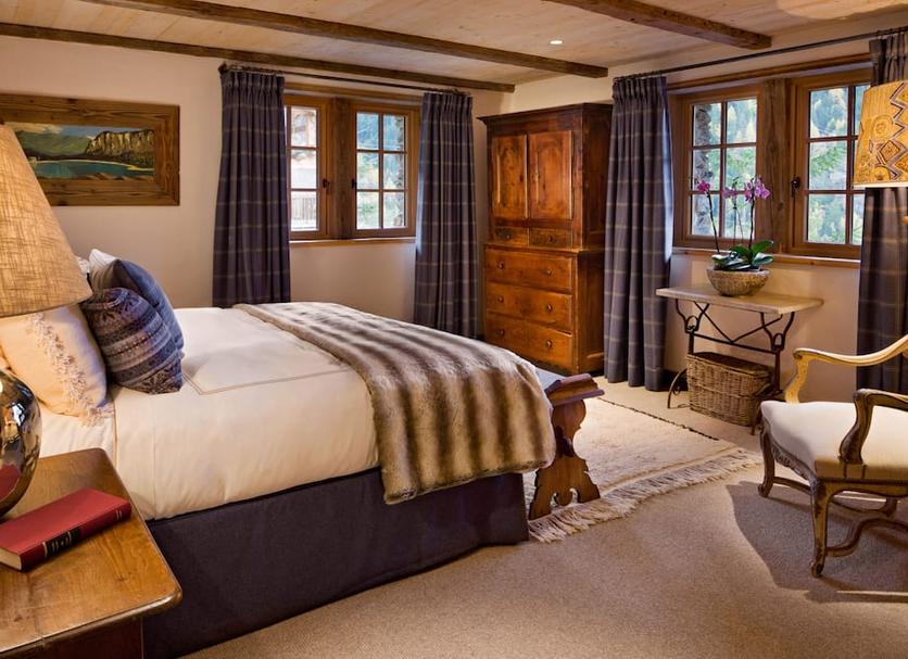 Bedroom Photo