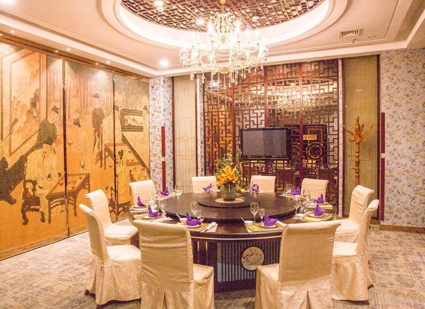 Dining room Photo
