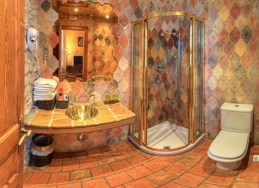 Bathroom Photo