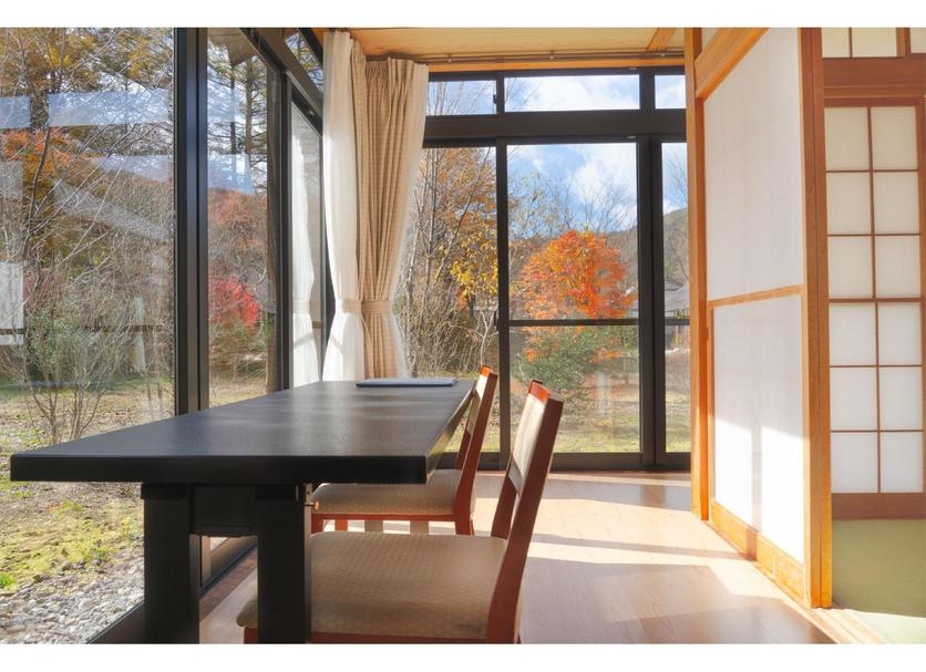 Dining room Photo