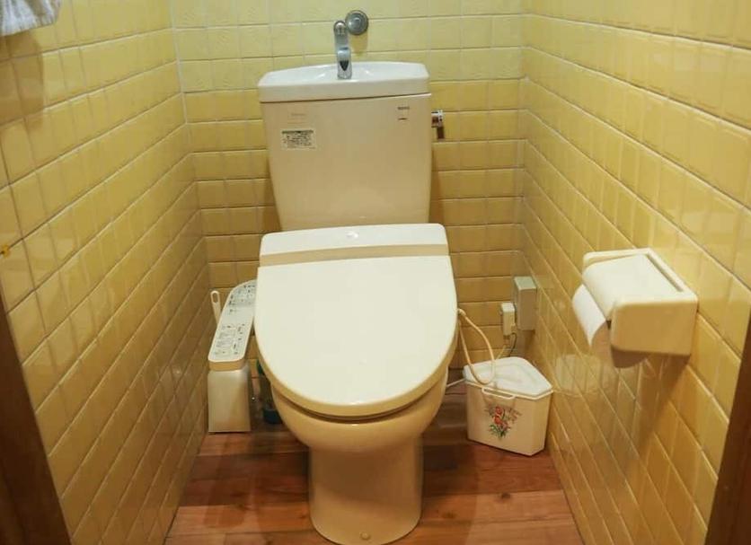 Bathroom Photo