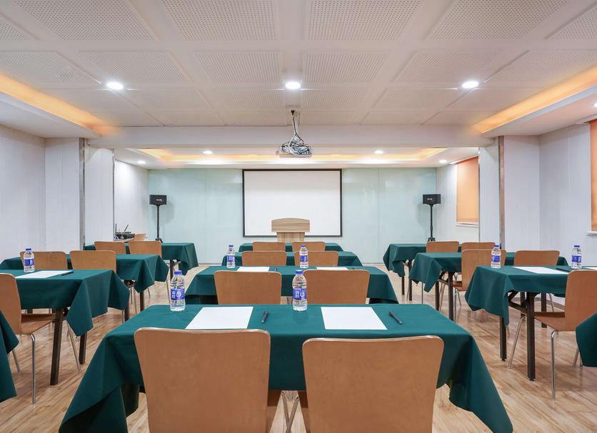 Conference room Photo