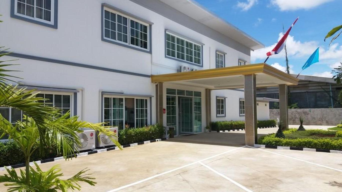 Montara Hotel and Resort Korat
